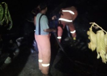 Tiang Listrik Tumbang, Rumah dan Kios Milik Warga Terbakar