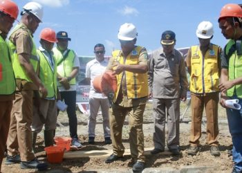 Pembangunan Kantor Camat Bandar, Bupati Simalungun Minta Satu Ruangan, RHS : Kenapa….?