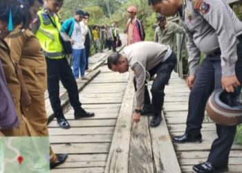 Siswi SMA di Samosir Jatuh ke Sungai Siponot