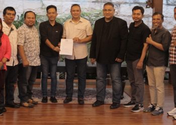 SK Diserahkan Ketum JMSI, Pengcab Simalungun Dikukuhkan, Rahudman : JMSI Harus Bisa Diperhitungkan