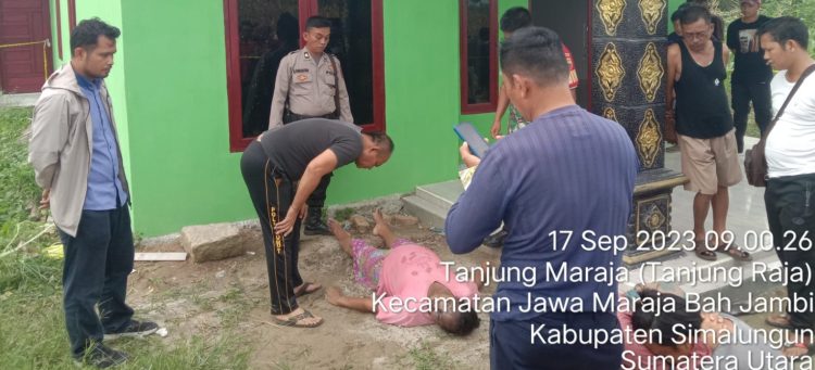 Anak Temukan Ibu Meninggal Dekat Teras Rumah, Wajah Memar dan Lidah Menjulur
