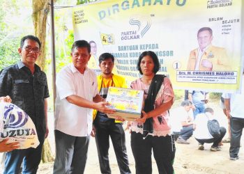 Akhir Pencarian, Fungsionaris Golkar Berikan Bantuan kepada Keluarga Korban Bukit Simarsolpa