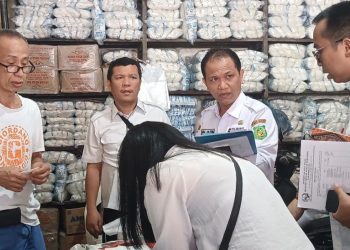 Merebak Isu Beras Sintetis, Dinas Ketapang Kota Medan Sidak