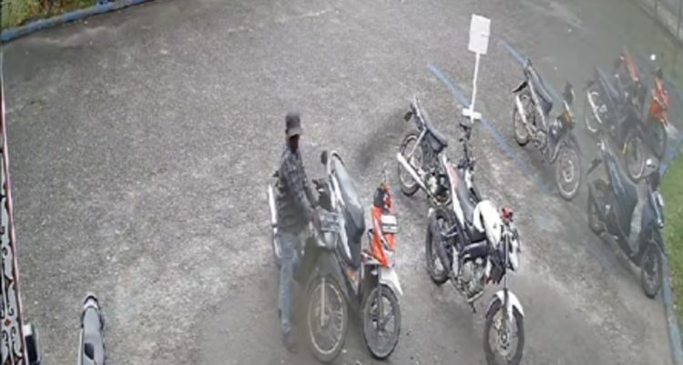 Dekat OPD “Beredar si Putih”, Kereta Milik Pegawai Disdukcapil Simalungun Dicuri